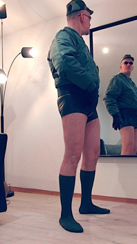Sergeant Woodlands Home Cum 7 (two Xl Cum Shots)