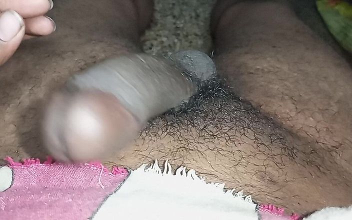 Sweet Indian cock: 彼のペニスを遊んでいるインドの少年