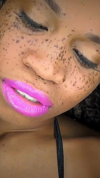 Bezsilni wobec Fuchsia Lips - Różowa szminka Fetysz z boginią Rosie Reed hipnotyzuje cię w niewolnictwo szminki - 1080p HD