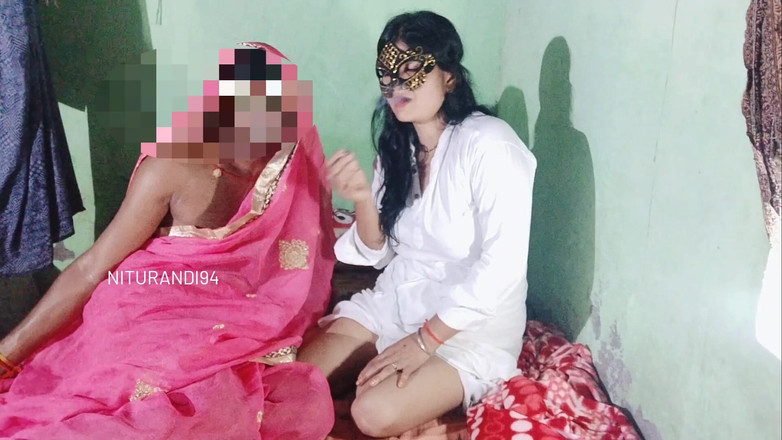 NituRandi94: 我太饥渴了！所以他在村屋里操了我！