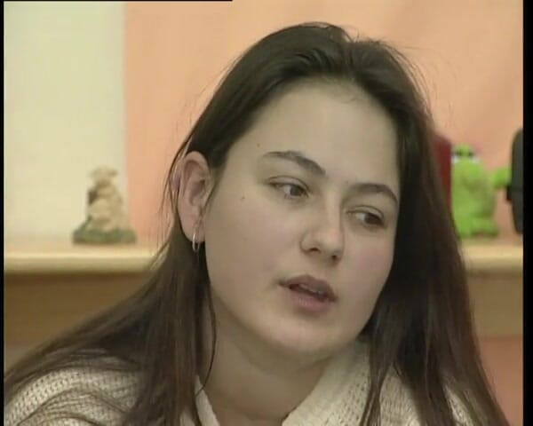 YOUR FIRST PORN: Nina Ist Nicht Mehr Schuchtern - Nina nu mai este timidă