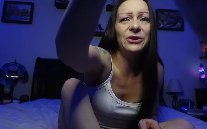 Raven Willow: I'll Quiet You with My Socks, Open Wide Bitch