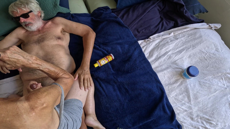 FromThisNight: Všechno to začalo rukou hydratačním krémem