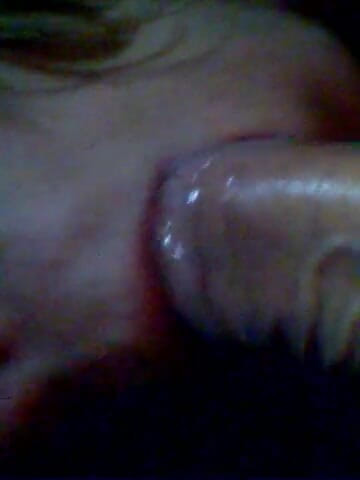 Sub Slave: Pipe dans une voiture sombre