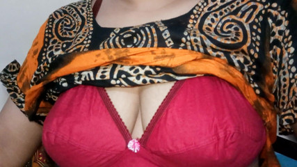 Dhaka sex: Hintli büyük memeli yenge Hintli büyük göğüsler, büyük memeli güzel...