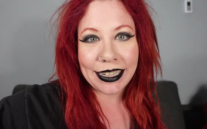 Deanna deadly: Goth Stepsis Tickles You to Get You to Smile and...
