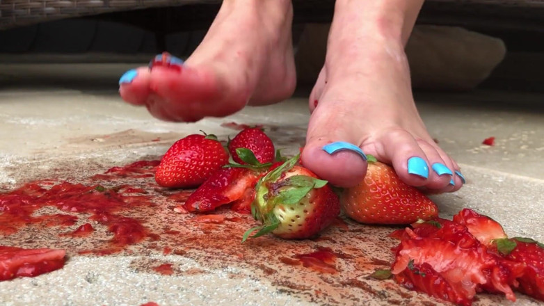 Goddess Lena: Strawberry crushing