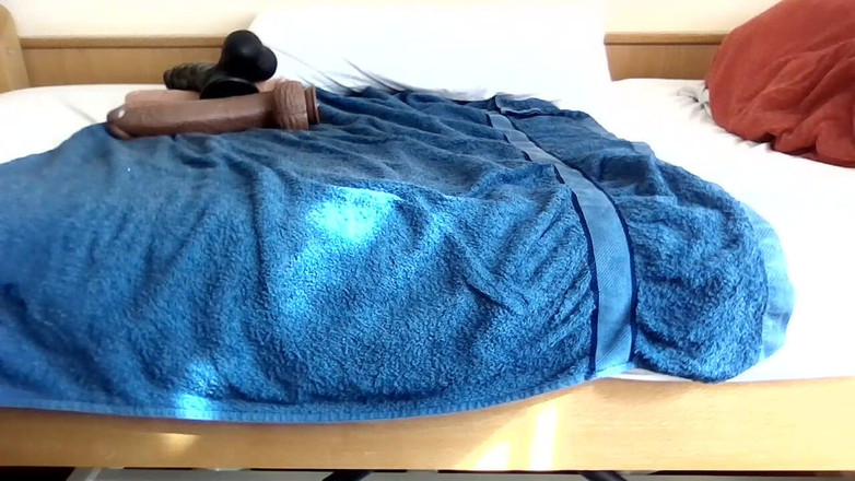 OLddaddybulge: Trò chơi dương vật giả Old Daddy