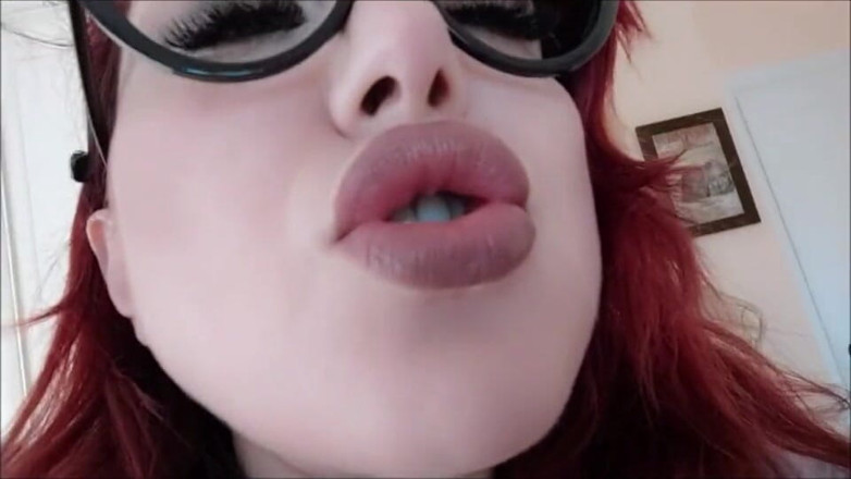 savannahamatoriale: stepmom Lavinia reveal a secret and...