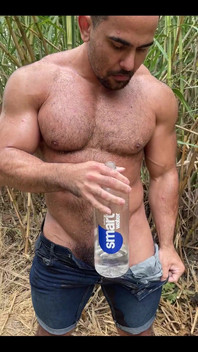 Tady je záludný vrchol některých Shenanigans, do které jsem se včera na pláži dostal