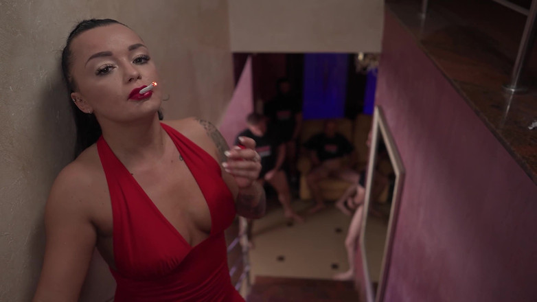 German Hardcore Gangbang: Ggg - गले के लिए कोई आराम नहीं