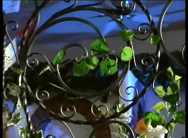 Perfect Porno: Lesbienele țâțoase sunt excitate și sălbatice
