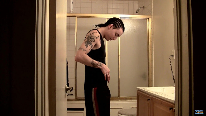 Straight naked thugs: Bathroom Straight Boy Jack off