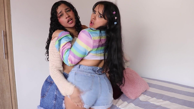 CuttieJennie: Kissing and Fucking My Girlfriend on a Warm Day