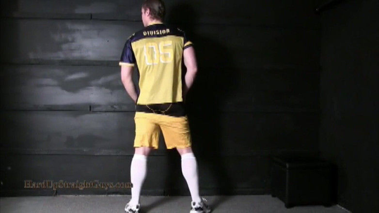 Hard Up Straight Guys: サッカー選手 - パート1