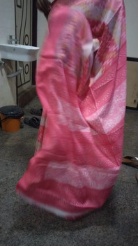 Saree Hot