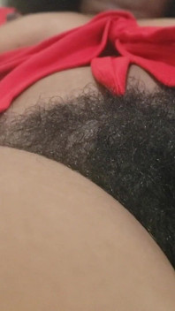 Solo peluda milf buena follada - mirada de coño peludo en una íntima