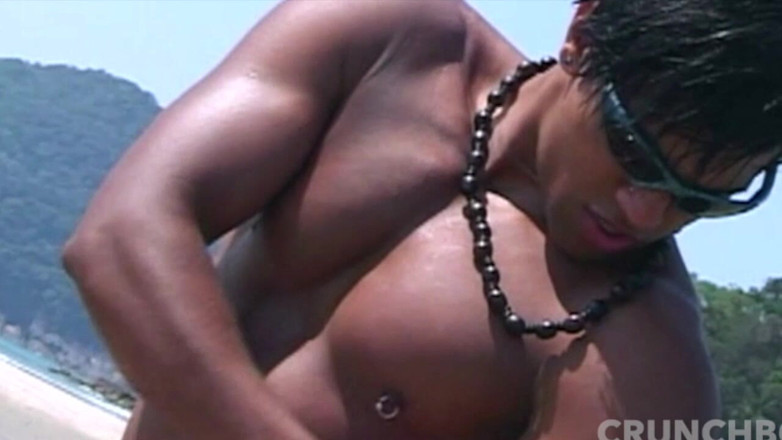 Gaybareback: Latinoameričanka Twink Fuckin Barebac s kamarádem