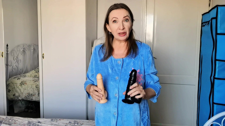 MariaOld: Dangerous Secret of Your Stepmom: When Curiosity Turns Into Desire (pov...
