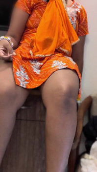 Thick Thigh Indian Mommy in Heels