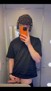 Who Knew Flying Would Get Me so Horny