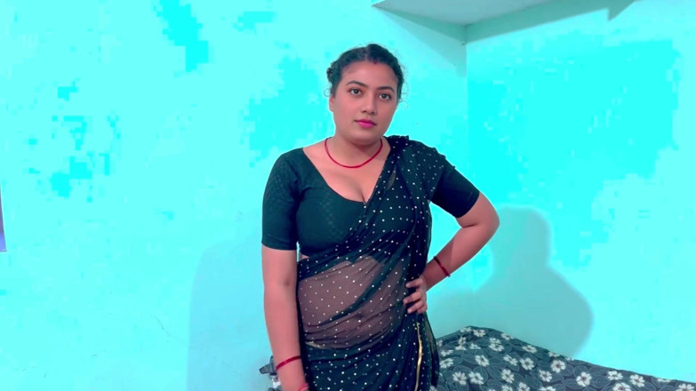 Hotty_ragini: Stepmom Shared Single Bed and Made Stepson Happy, Full Hindi...