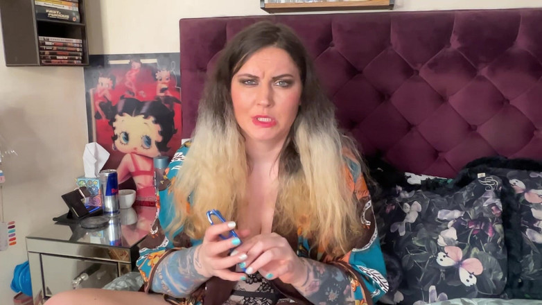 MissFFW: Perverzní děvka zkouší své nové brýle připravené na obsah podivínů