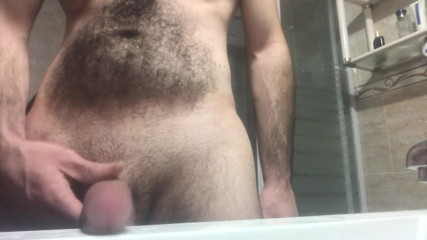 Mactnastico: Bath moment