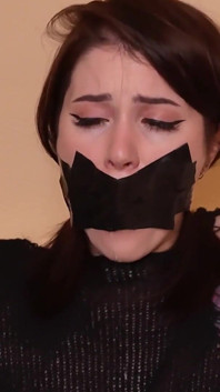 Kachní páska a masturbace koulí