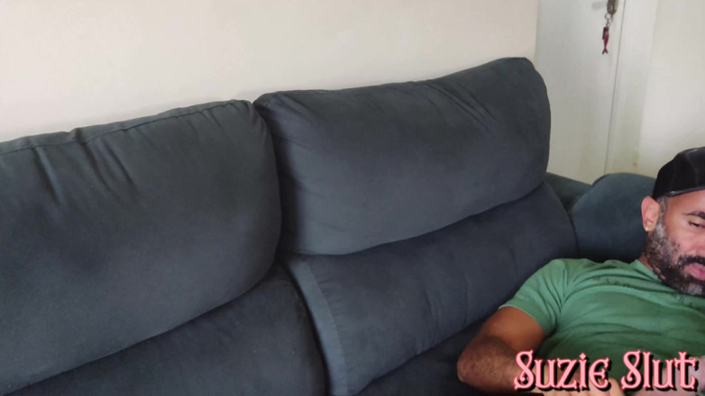 Suzie Slut Official - Hetero: Me puse cachonda con el manicurista en mi edificio, ella...