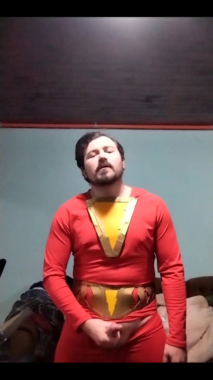 Rokkuman: Cosplay Shazam