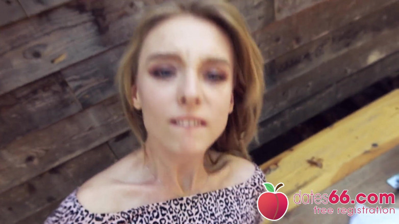 Dates66: Cazzo all'aperto per la bella ragazzina Lily Ray! (Inglese)