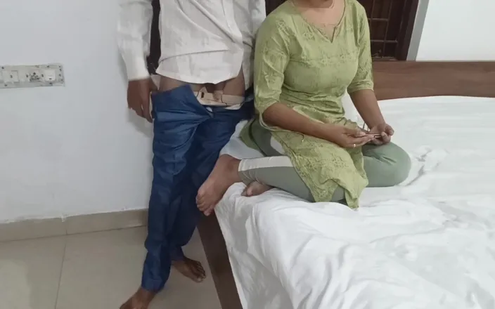 Priya ki Papa: Just See Women Ass See College Girl Ass