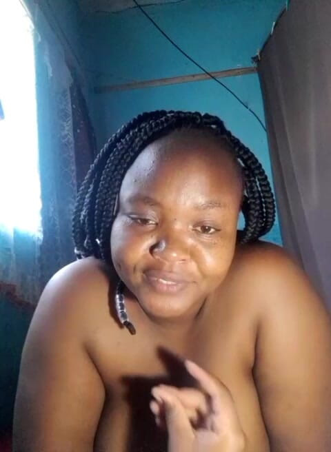 Mahali: I Have to Rub My Pussy All on My Own