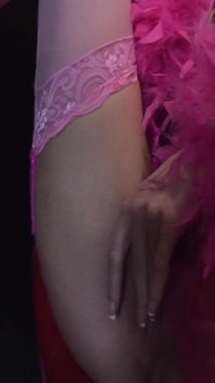 Ateşli seriler sahne 1_busty sarışın striptizci orta yaşlı seksi kadın karen kay&stacey saran büyük götlü olgun bir kadınla iç çamaşırlı sikişiyor