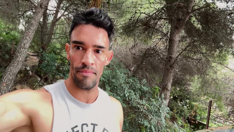 Paul Williams: Halloween Challenge: Masturbation on Abandoned Building