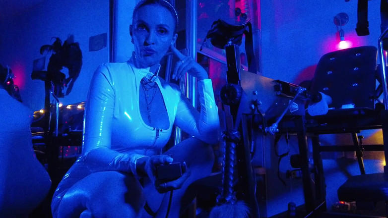 Eva Latexxx: Gudinna Eva latex domina femdom solo fetischleksaker knulla BDSM klackar...