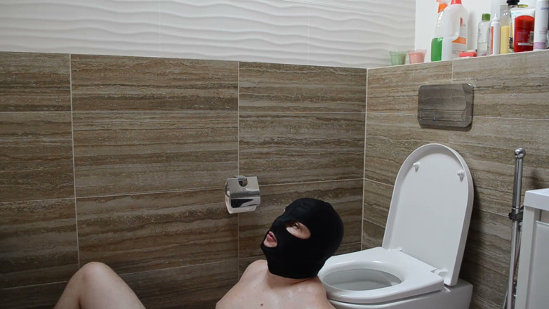 Mistress Mary: Právě Jsem Se Probudil a Chci Chčit