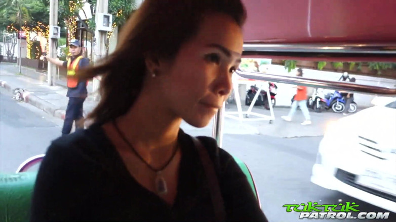 Trike Patrol - Tuk Tuk Patrol: Thick booty thai girl runs the dick
