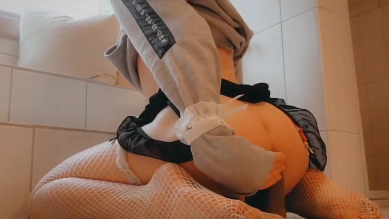 TiSIssyTi: Sissy Femboy Ridning Och Retas Bakifrån - Stygg Show