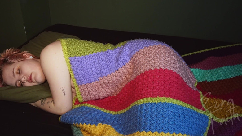 Ezra faith: Invisibilitease：被看不见的党员性交 - 高清 mp4 - 埃兹拉信仰流行荡妇