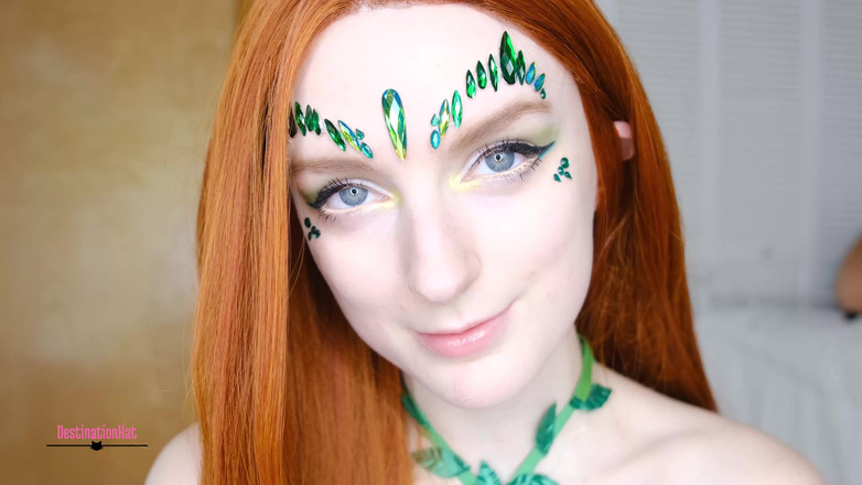 Destination Kat: Velenosa ivy obbediente joi