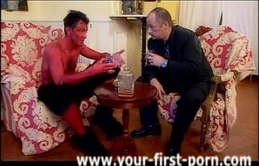 GERMAN PORN CLASSICS: Curvele excitate ale diavolului Herzog Video