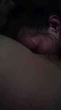 Nghiệp dư đút sâu vào họng tuyển tập xuất tinh trong miệng creampie nuốt chửng máy bay bà già