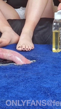 Amateur Cockbox Trampling and Ballbusting