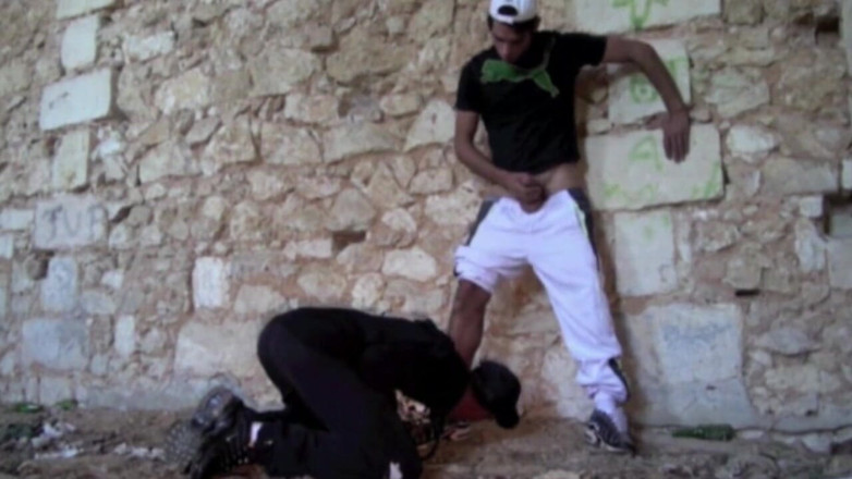 Sneaker gay: Scally boy fucked by the XXL cock of Matt Surfer