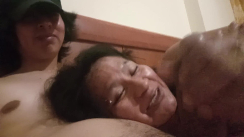Moo DBOXXX: Ibu mertuaku capek banget dientot habis-habisan, suaminya nggak tau