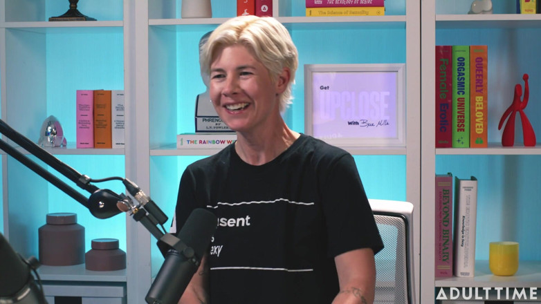 Adult Time Podcast: Lulu chu senso di colpa cattolica e pipì dopo s*x |...