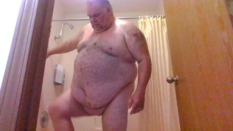 Gaydaddy2021: シャワーとシェービング