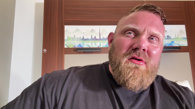 Jack stacked: 정액을 삼키는 발 숭배 지배